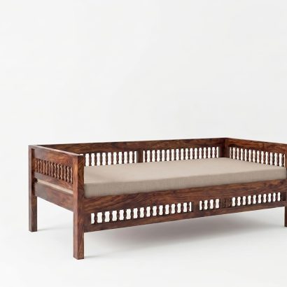 Solid Sheesham Wood Diwan Bed with spindle design for living room and bedroom
